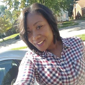 Meet your Posher, Denean